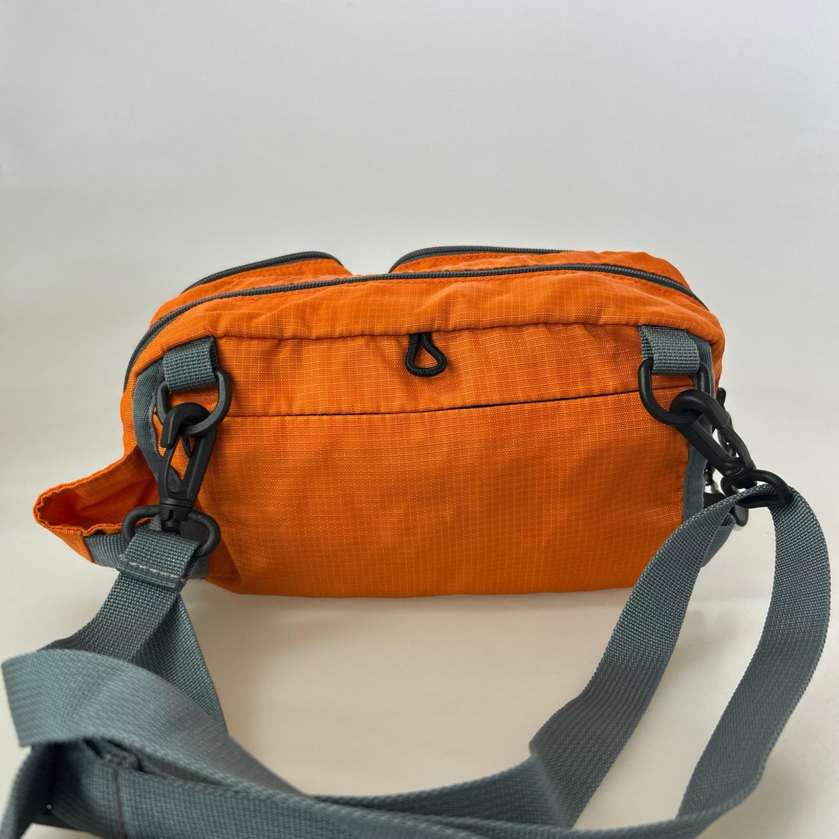 ボディバッグ Coleman 2Wayボディバッグ ｵﾚﾝｼﾞ