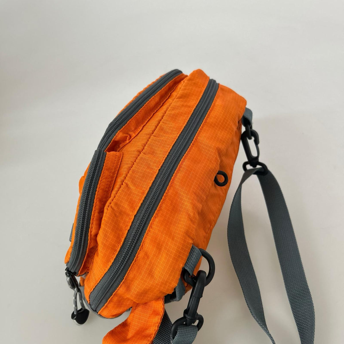 ボディバッグ Coleman 2Wayボディバッグ ｵﾚﾝｼﾞ