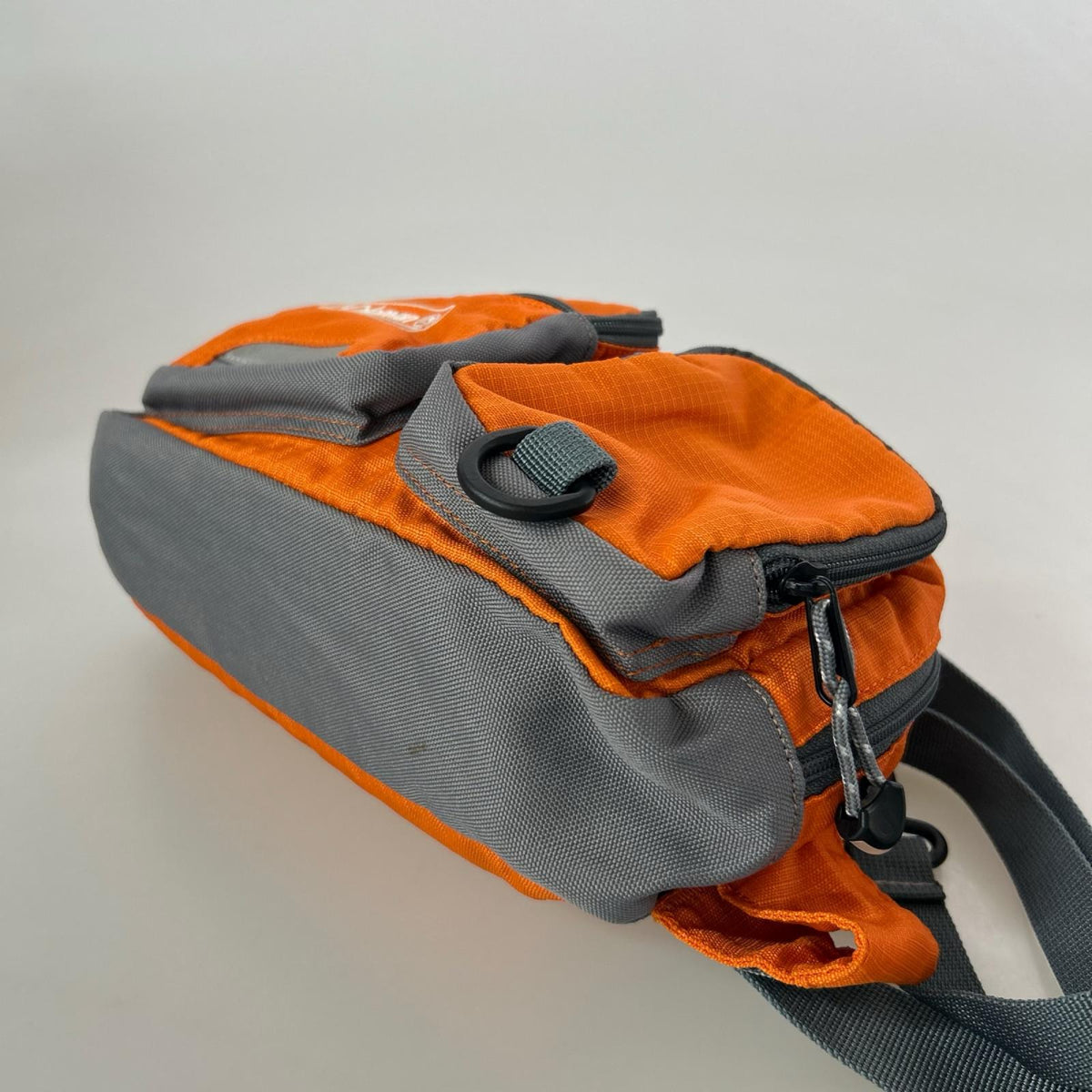 ボディバッグ Coleman 2Wayボディバッグ ｵﾚﾝｼﾞ