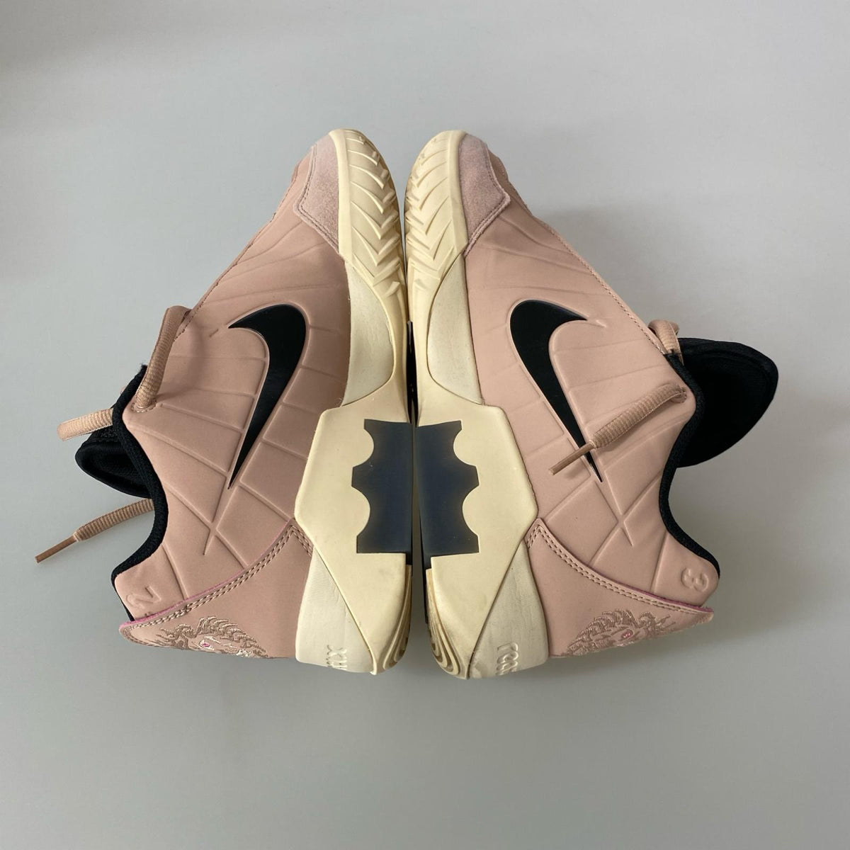 スニーカー LeBron Witness 9 EP 27cm (US9 UK8 1/2 EU44) ピンク