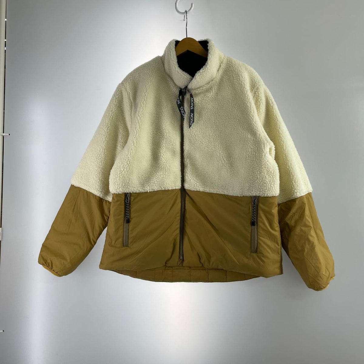 ダウンジャケット taion mountain wear ﾘﾊﾞｰｼﾌﾞﾙ