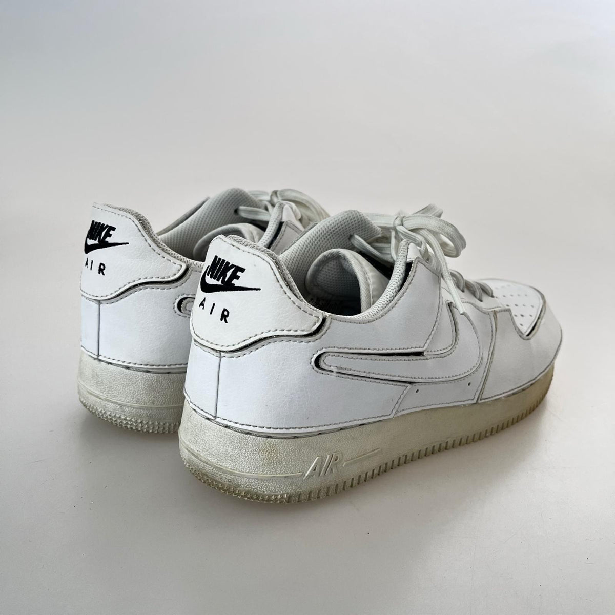 スニーカー AIR FORCE 1 ｺｽﾞﾐｯｸｸﾚｲ 27.0cm 27cm (US9 UK8 1/2 EU44) ホワイト