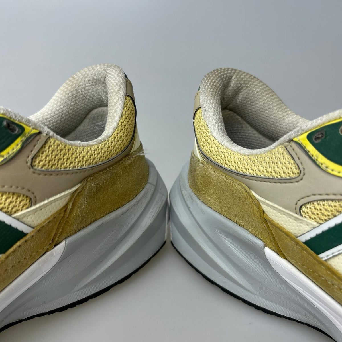 スニーカー U990TE6 YELLOW ﾛｰｶｯﾄｽﾆｰｶｰ 30.0cm 30cm (US12 UK11 1/2 EU50)