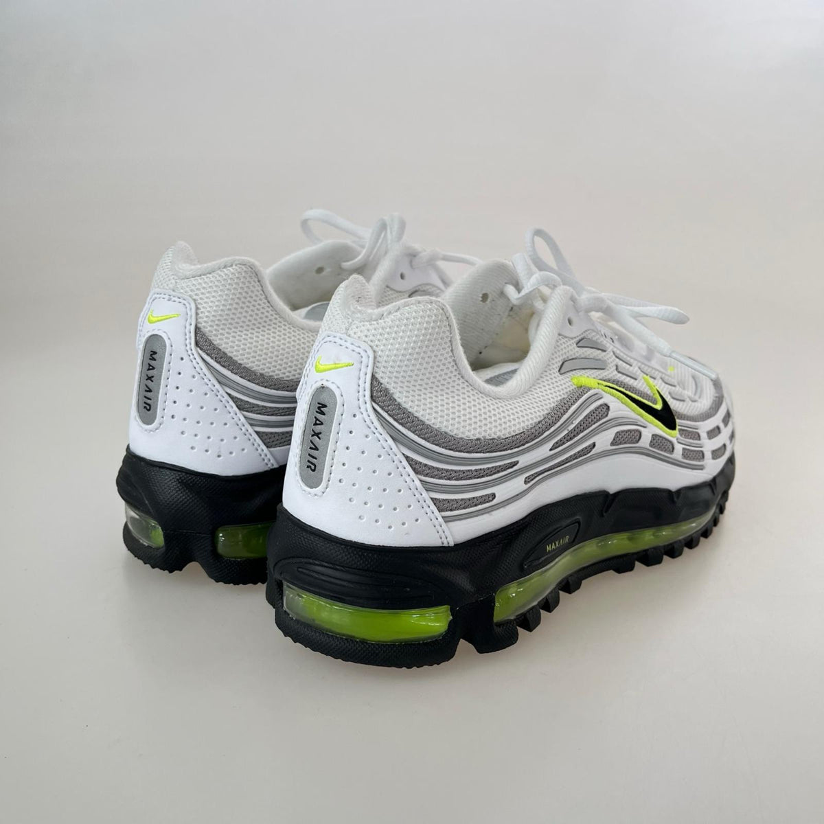 スニーカー AIR MAX TL 27.5cm (US9 1/2 UK9 EU45) ホワイト