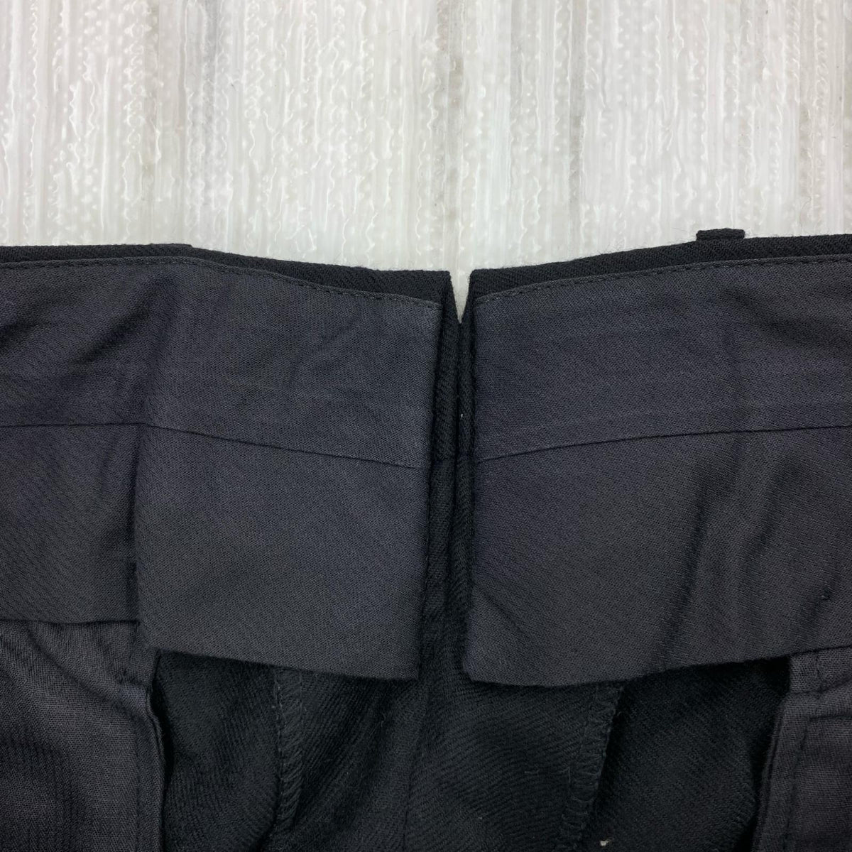 パンツ CORNELIANI VIRGIN WOOL SLACKS 48 BLK 48 ブラック