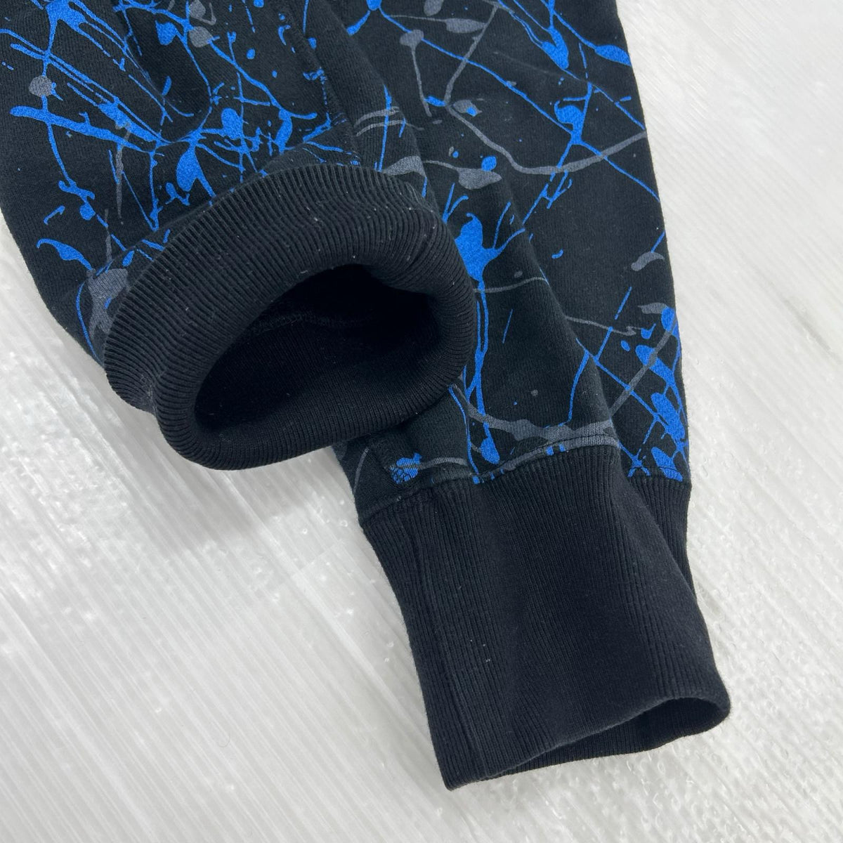 スウェット ﾍﾟｲﾝﾃｨﾝｸﾞﾄﾚｰﾅｰ BLK 00 ブラック