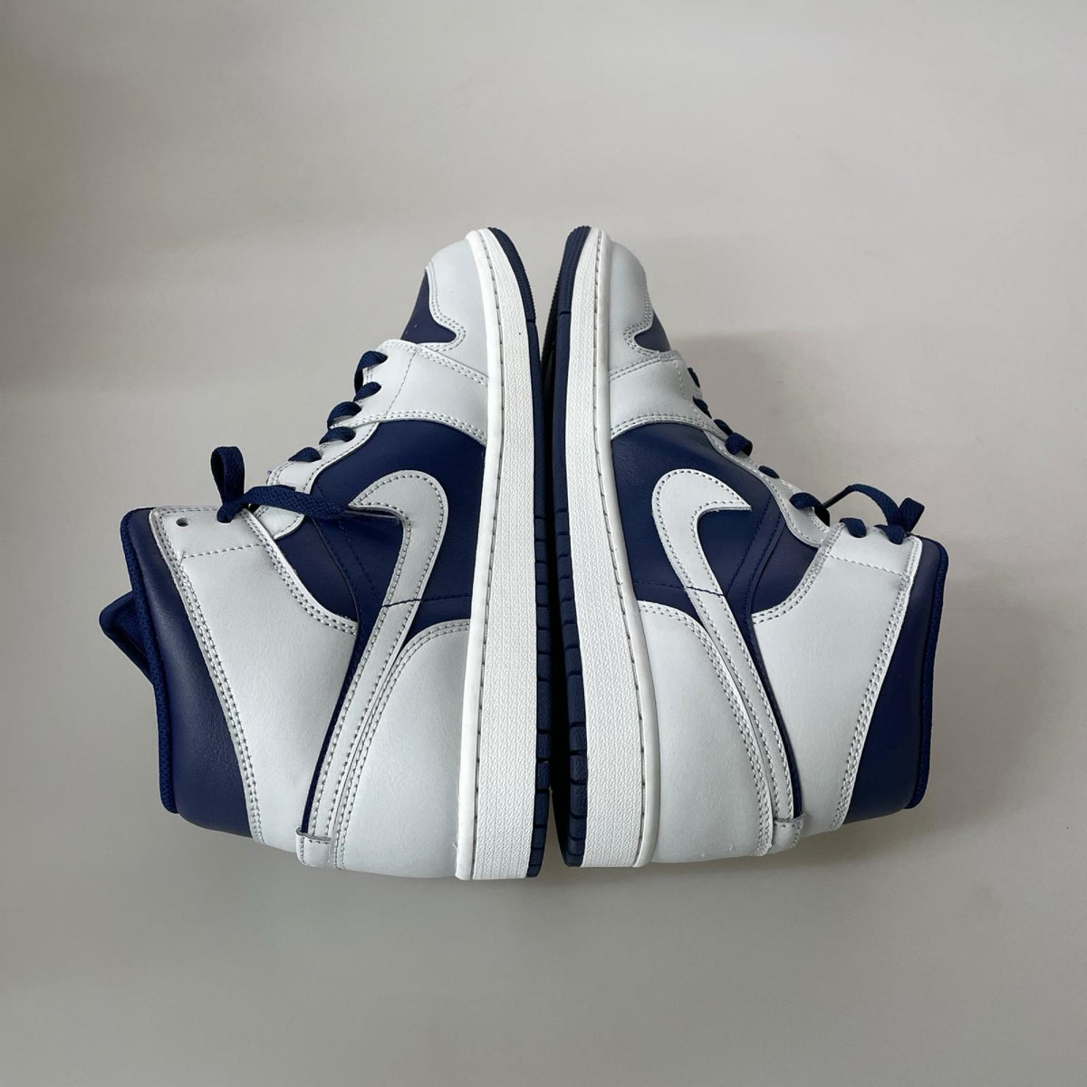 スニーカー Air Jordan 1 Mid "Blue Void" 28.5cm (US10 1/2 UK10 EU47) ネイビー
