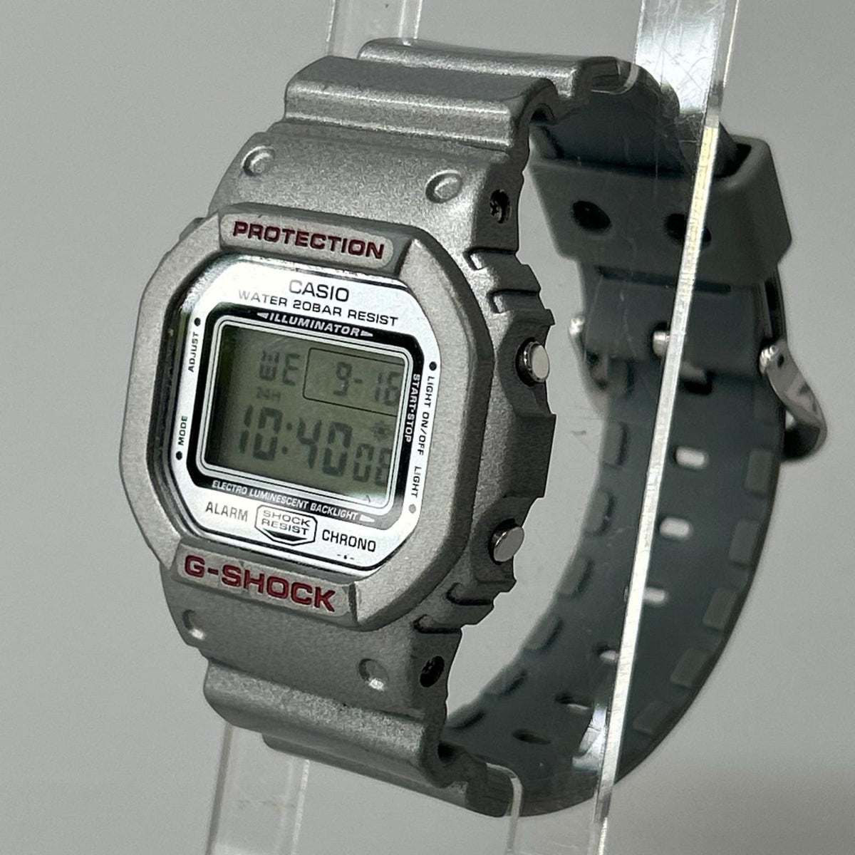腕時計 DW-5600 シルバー