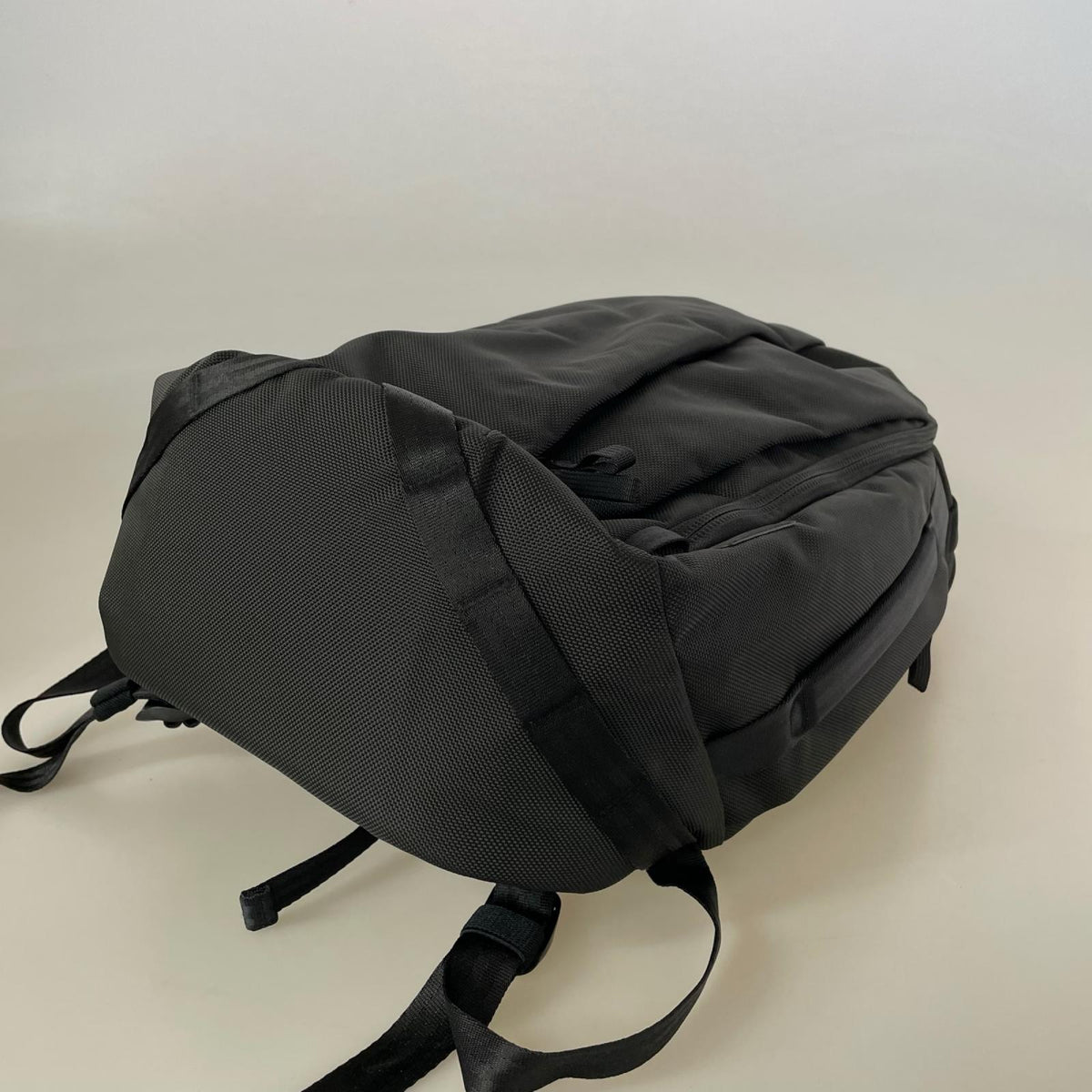 リュック・デイパック ABLE CARRY Max EDC 26L Ballistic 1680D ブラック