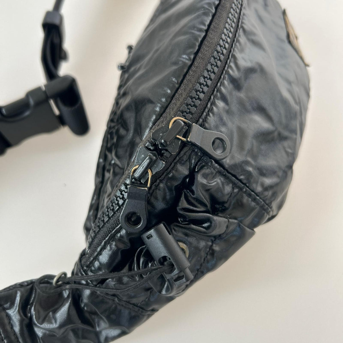 ボディバッグ CIRE WAIST BAG 黒 ブラック