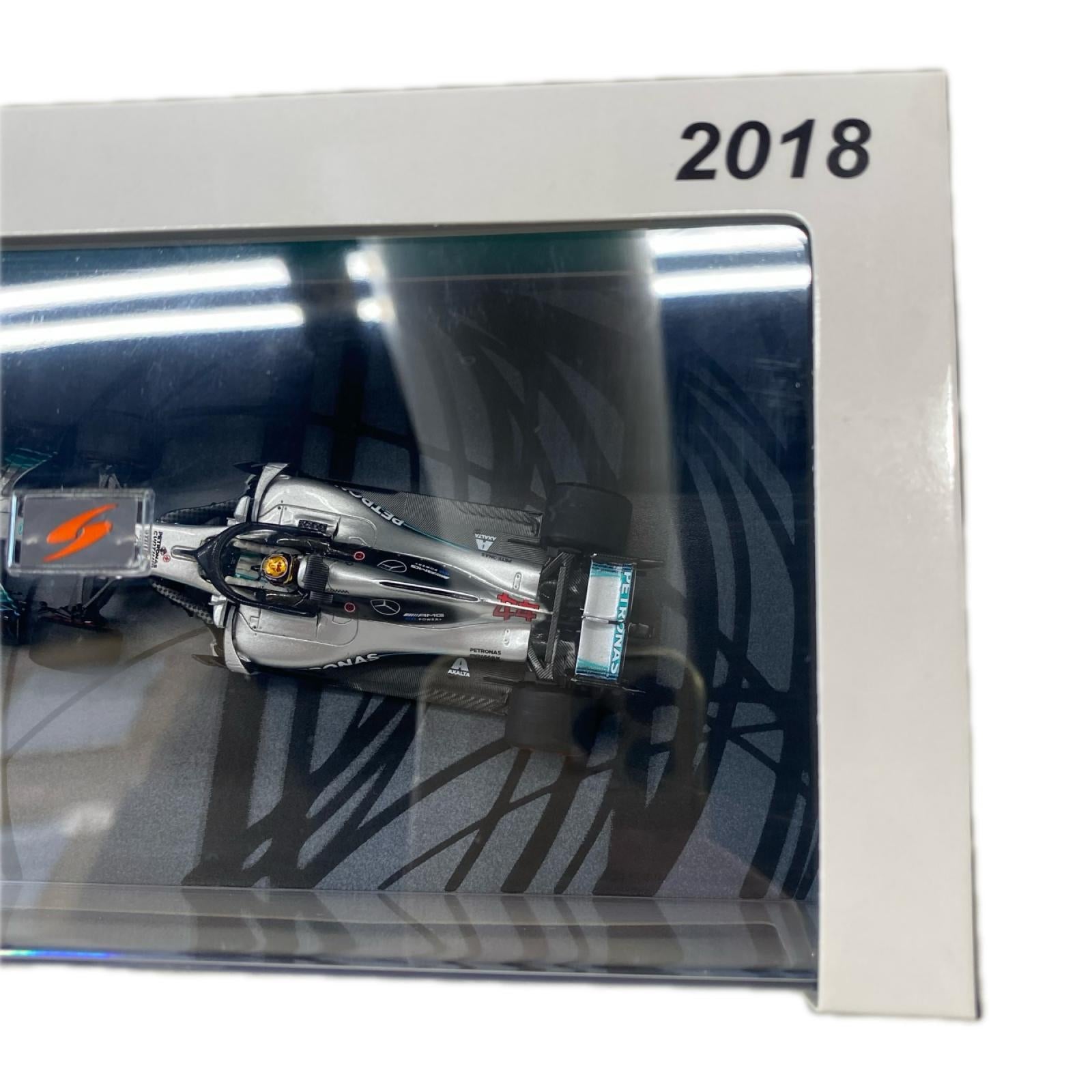 Spark メルセデス AMG ペトロナス ルイス・ハミルトン スケールカー