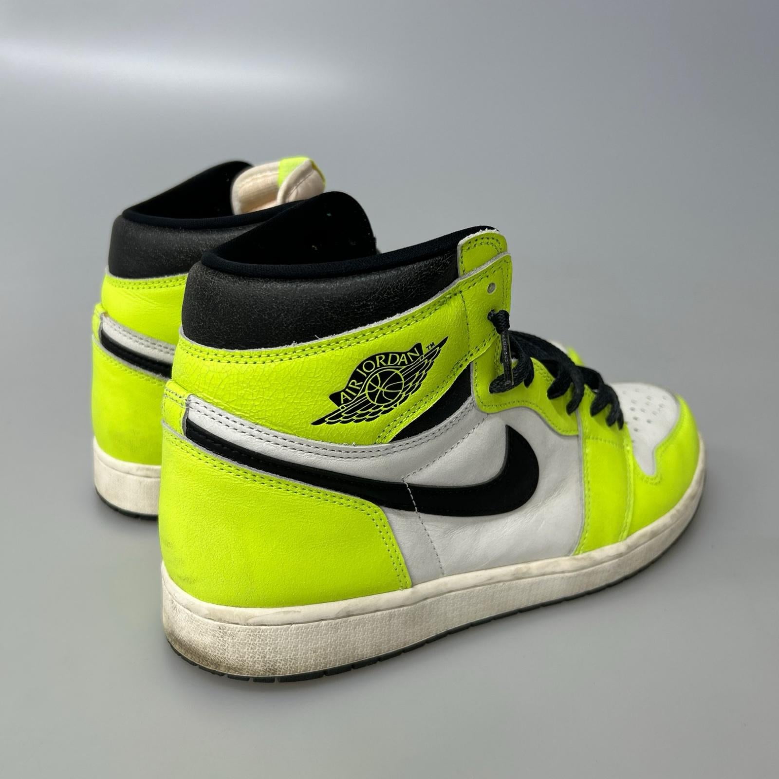 スニーカー AIR JORDAN 1 RETRO HIGH OG VOLT（30.0） 30cm (US12 UK11 1/2 EU50)