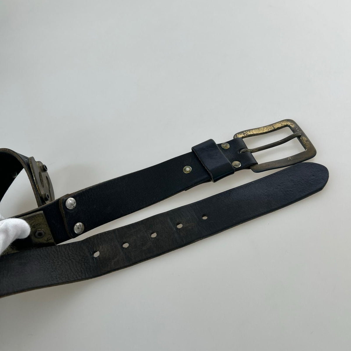 その他アクセサリー ｽﾀｯｽﾞ付き ﾚｻﾞｰﾍﾞﾙﾄ ブラック