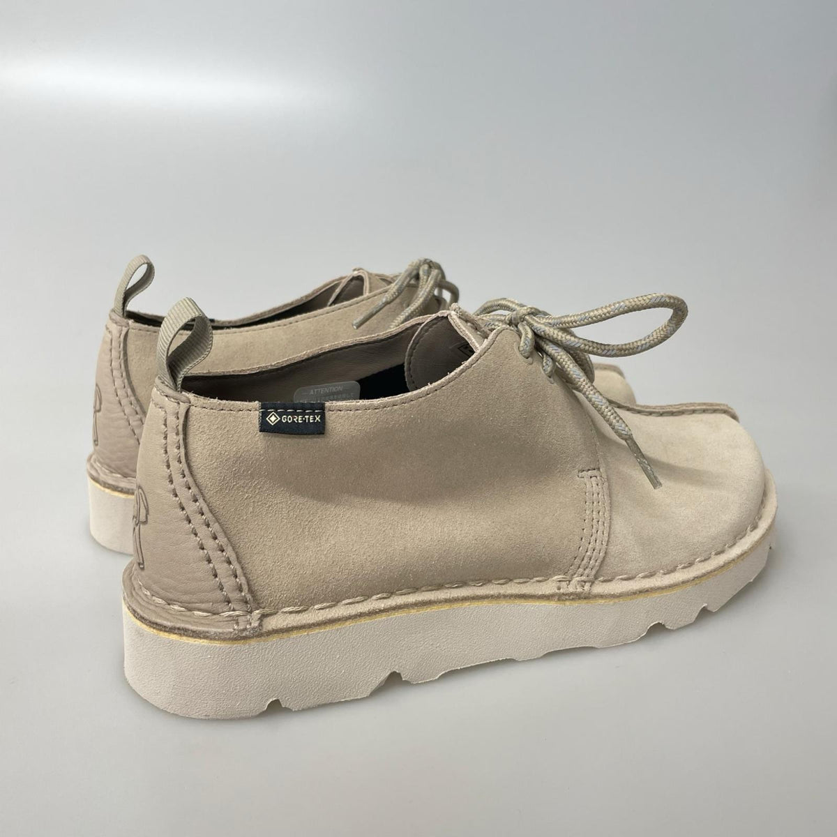 シューズ デザートトレックGTX ベージュ