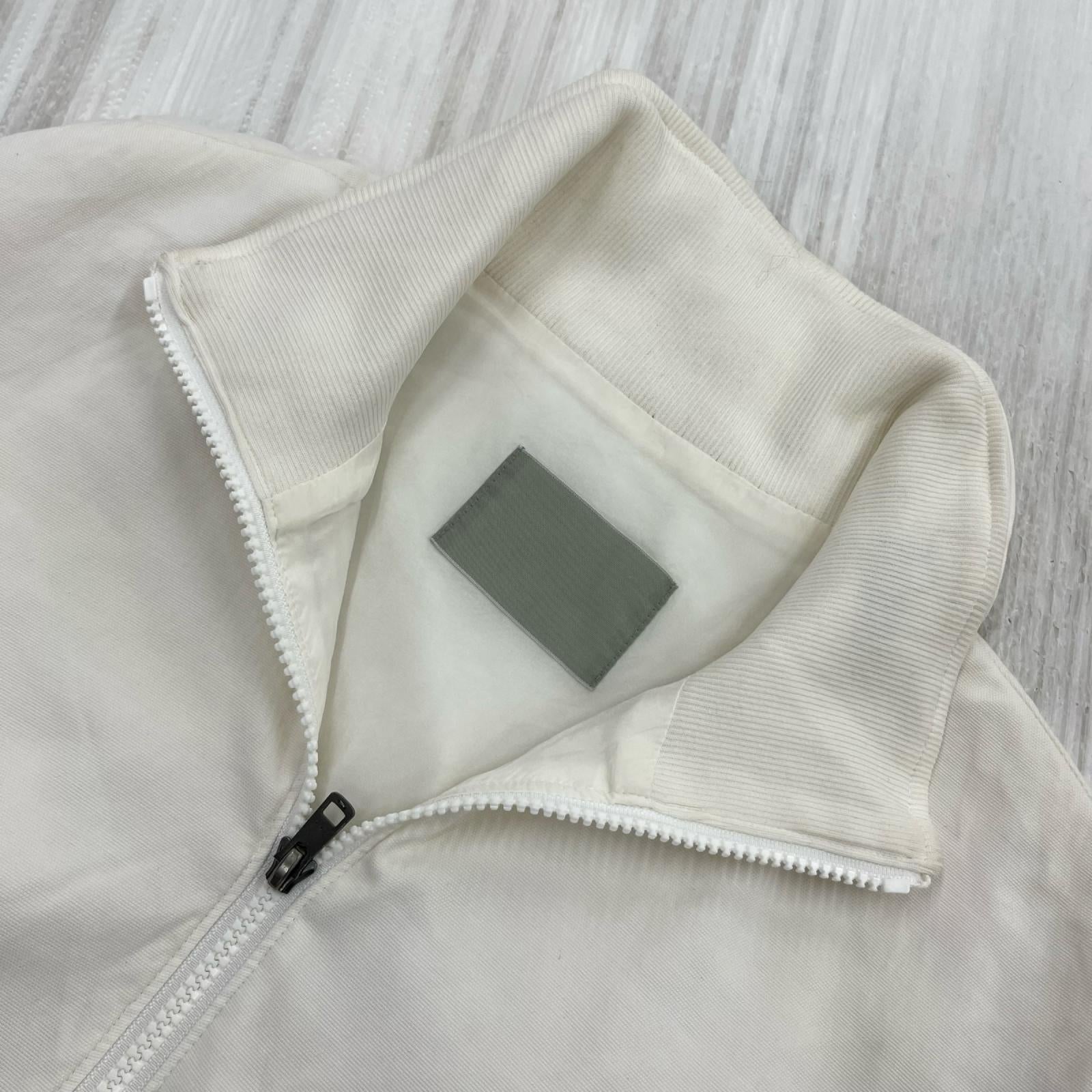 ジャケット ﾊｰﾌｼﾞｯﾌﾟﾌﾟﾙｵｰﾊﾞｰ 白 (M) M ホワイト