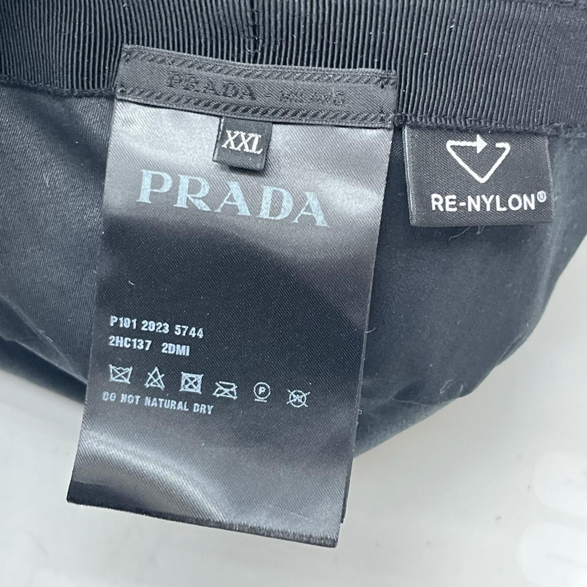 PRADA/ﾊﾞｹｯﾄﾊｯﾄ/1HC137 2DMI 3L