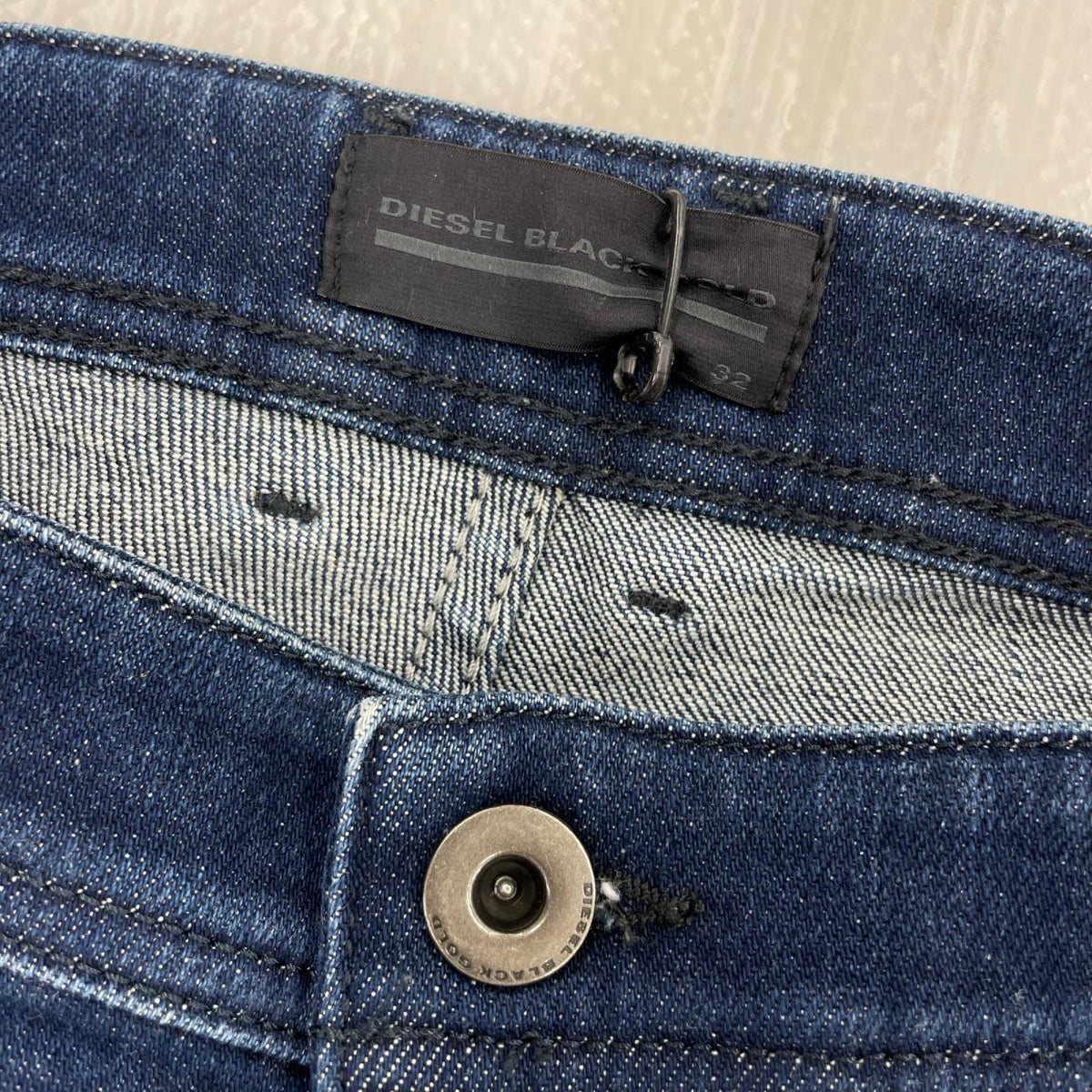 ショートパンツ DIESEL BLACK GOLD ショートパンツ