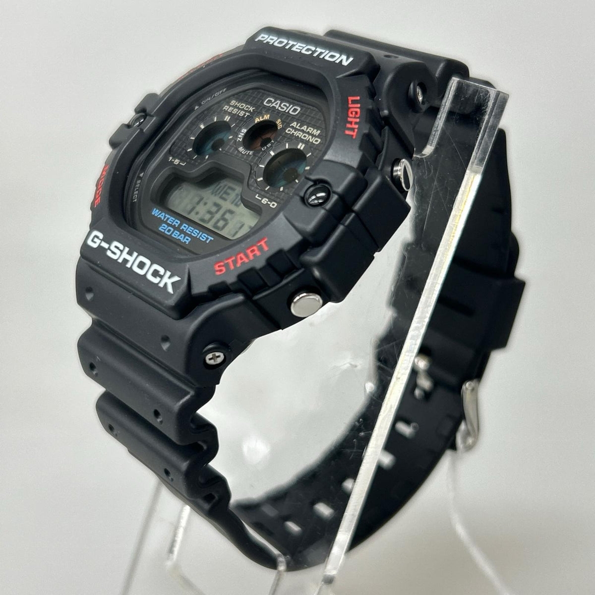 腕時計 5900 SERIES / DW-5900U-1JF / ﾃﾞｼﾞﾀﾙ時計 ブラック