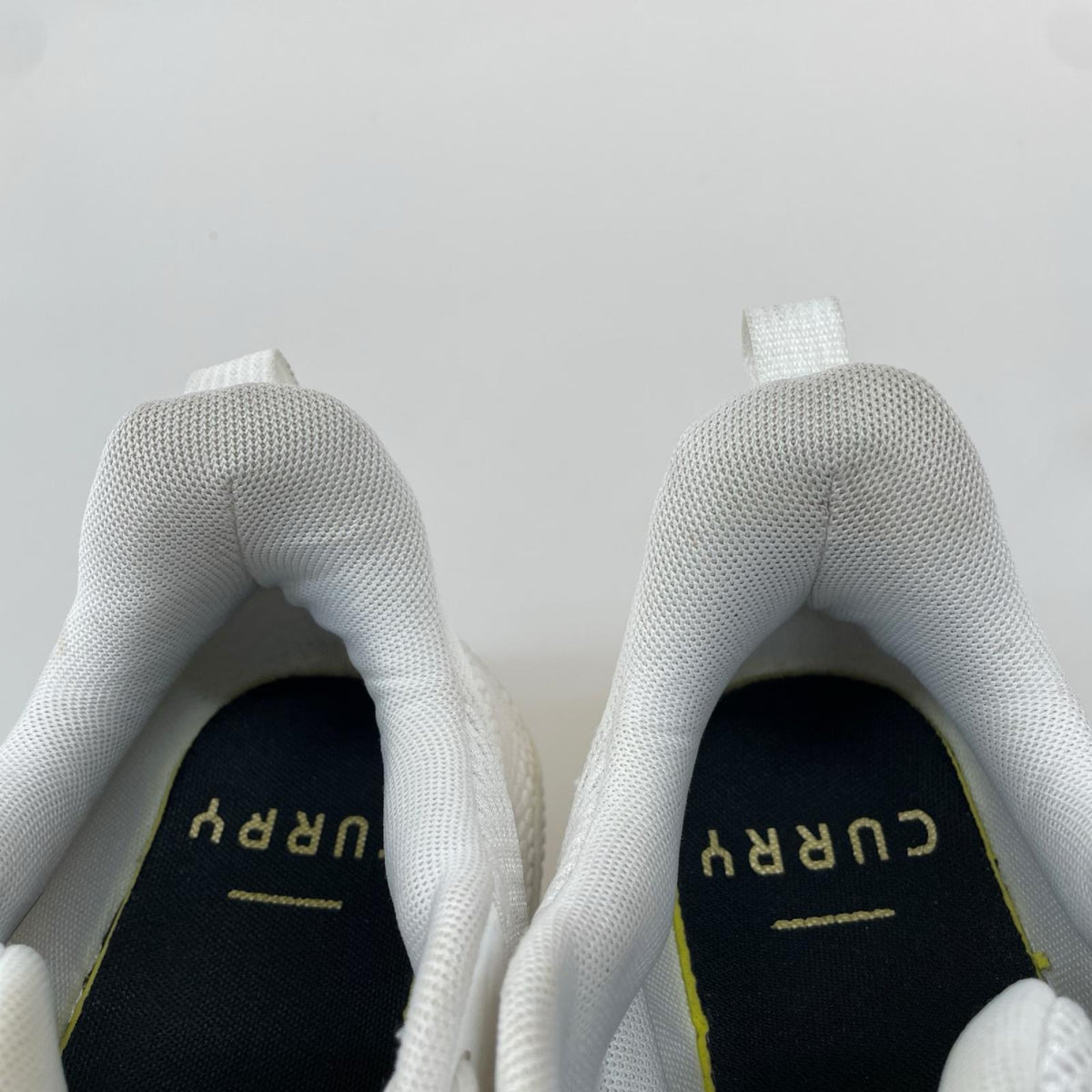 スニーカー UNDER ARMOUR 3026275-101 スニーカー 28.5cm 28.5cm (US10 1/2 UK10 EU47) ホワイト
