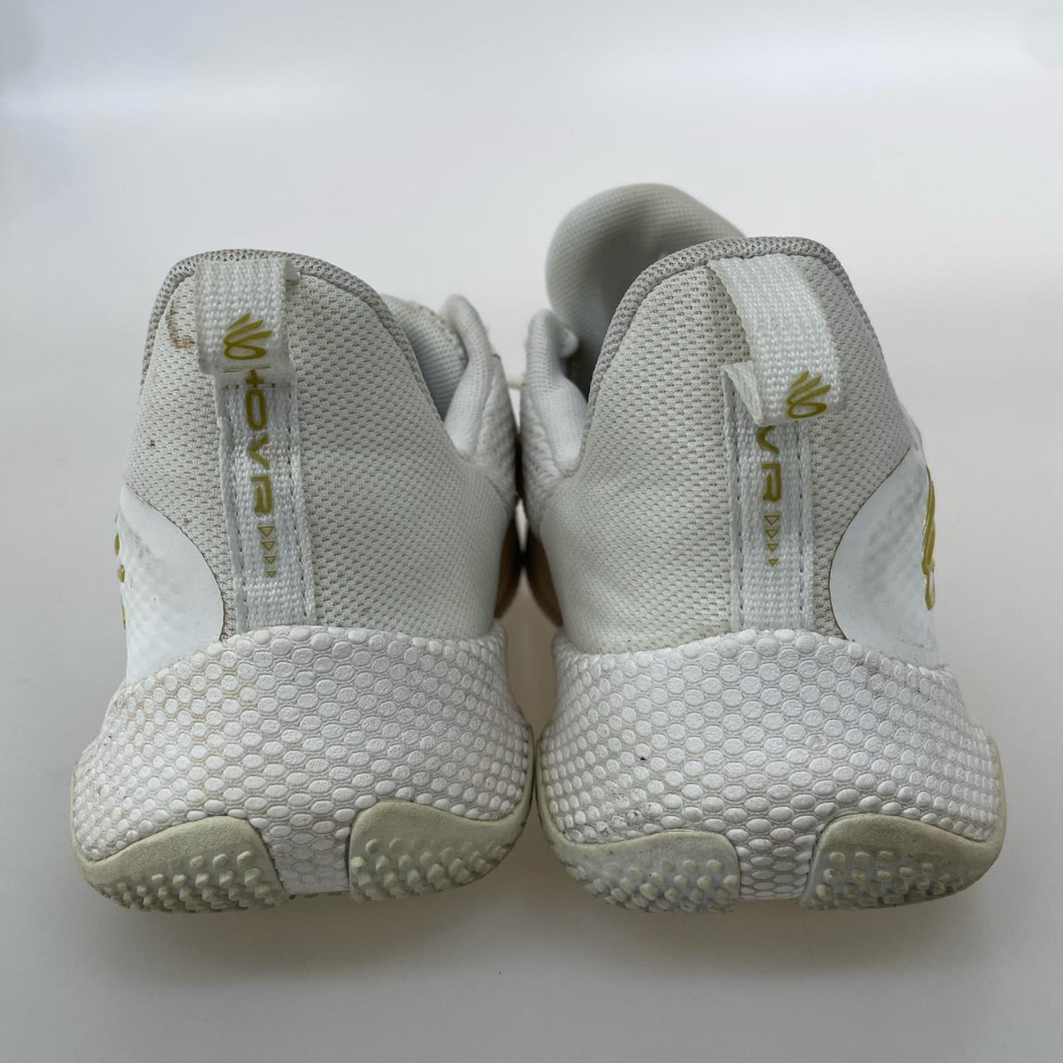 スニーカー UNDER ARMOUR 3026275-101 スニーカー 28.5cm 28.5cm (US10 1/2 UK10 EU47) ホワイト