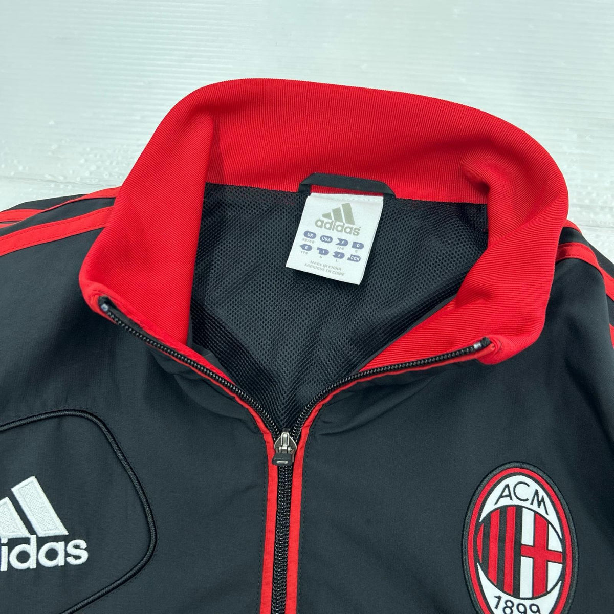 ジャケット AC Milan ﾅｲﾛﾝﾄﾗｯｸｼﾞｬｹｯﾄ L ブラック