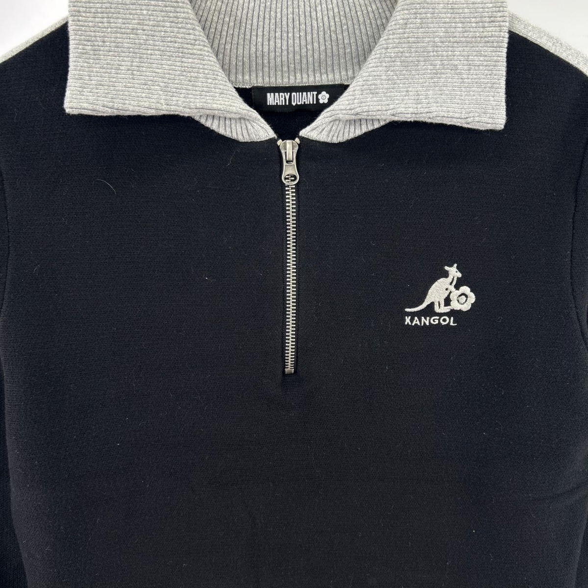 ワンピース ×KANGOL ﾜﾝﾎﾟｲﾝﾄﾛｺﾞ 黒 M ブラック