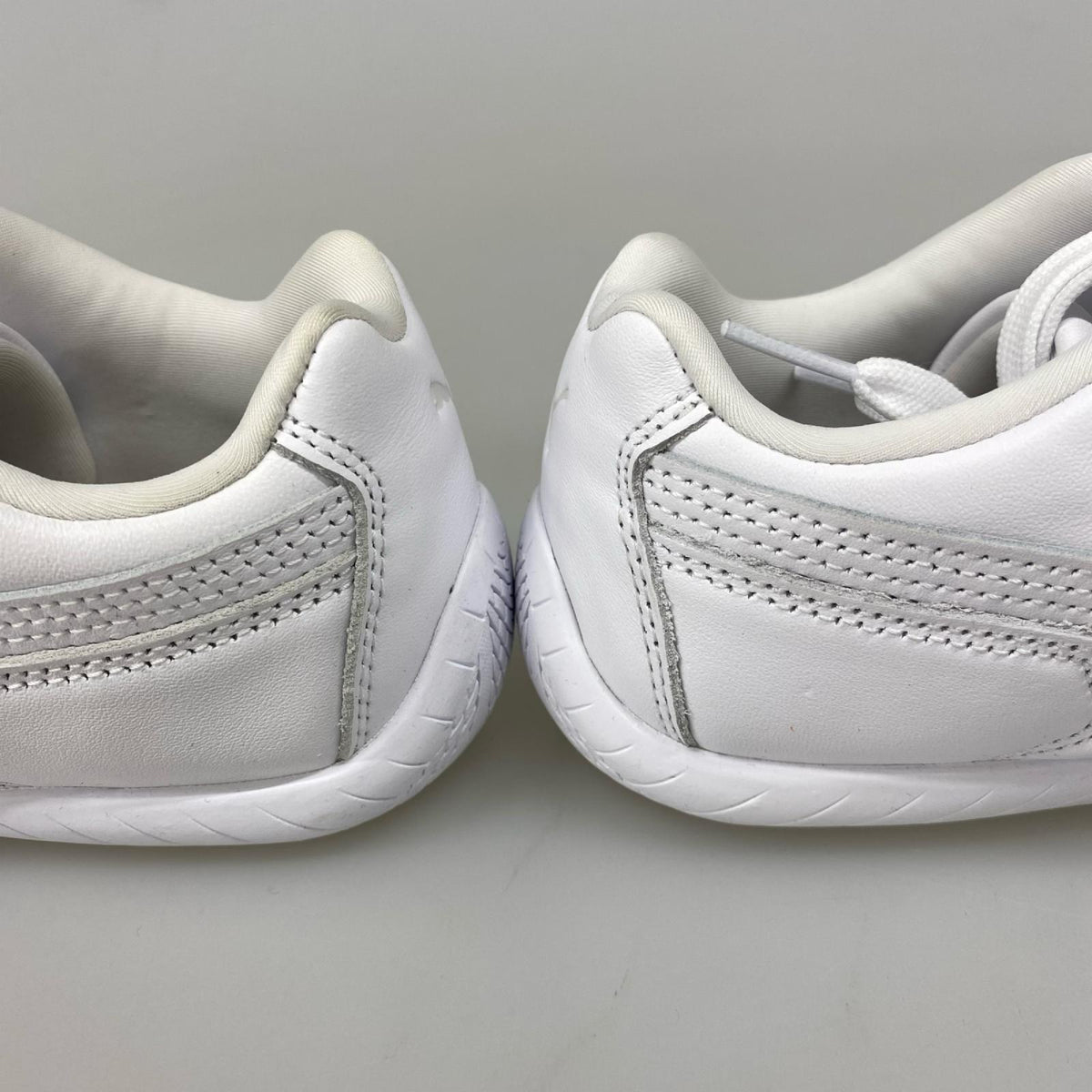 スニーカー PUMA スピードキャット フルレザー 405449-02 白 (23.5) 23.5cm (US5 1/2 UK5 EU37) ホワイト