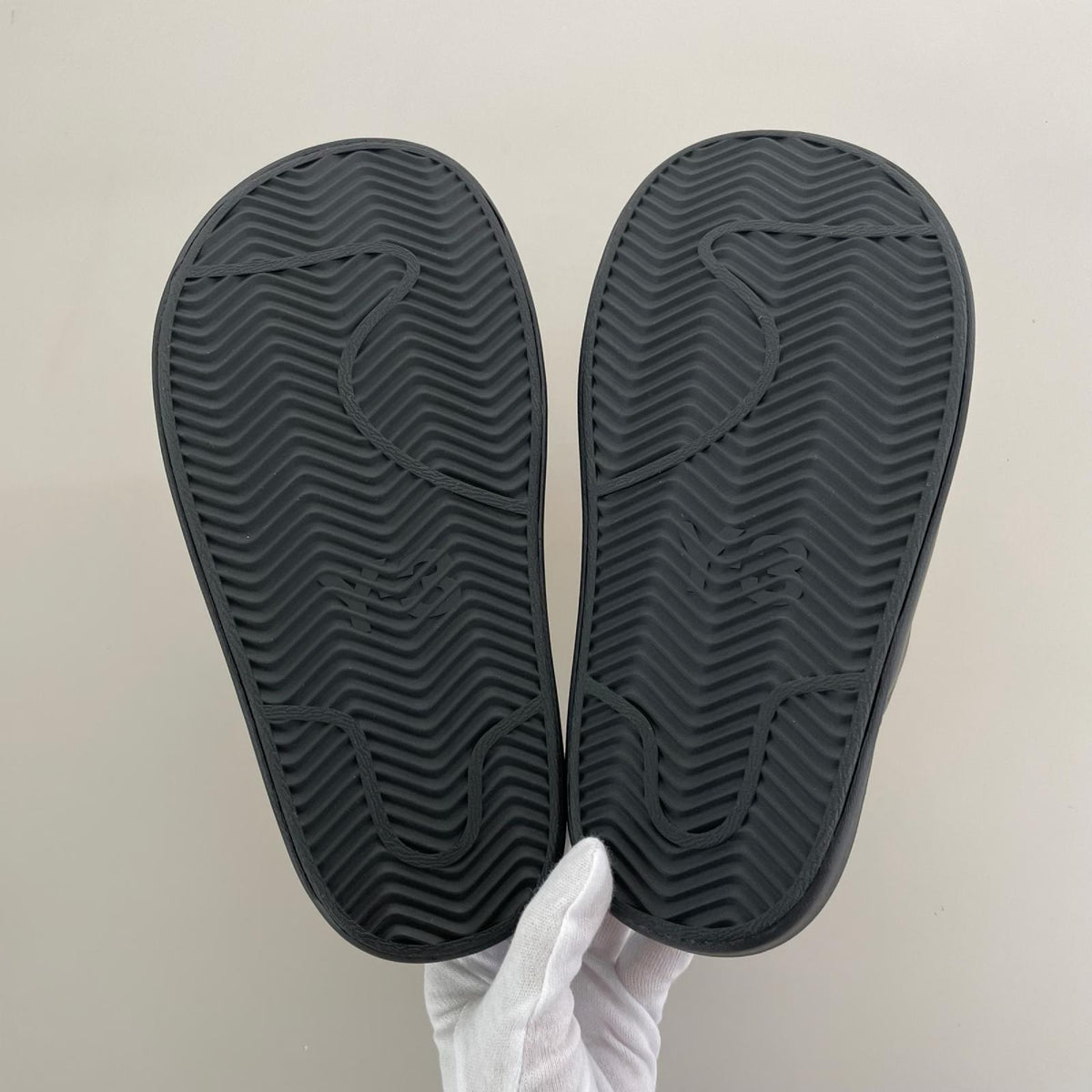 シューズ Y-3 Y-3 SLIDE ｻﾝﾀﾞﾙ 23.5 ﾌﾞﾗｯｸ 23.5cm (US5 1/2 UK5 EU37) ブラック