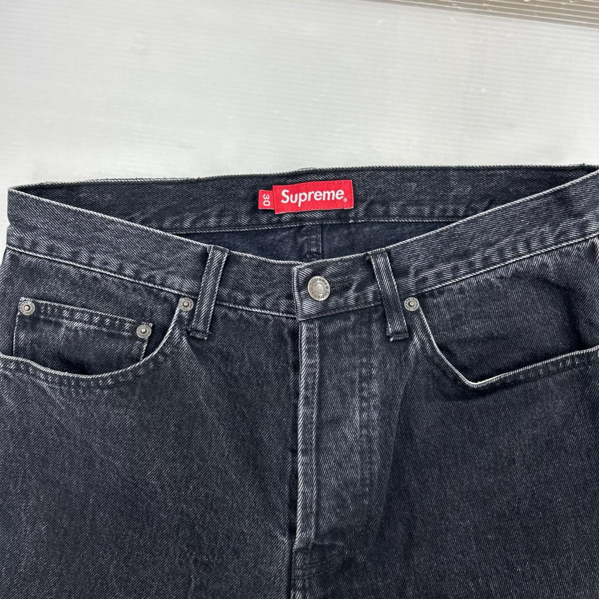 デニムパンツ Stone Washed Black Slim Jean 30 ブラック