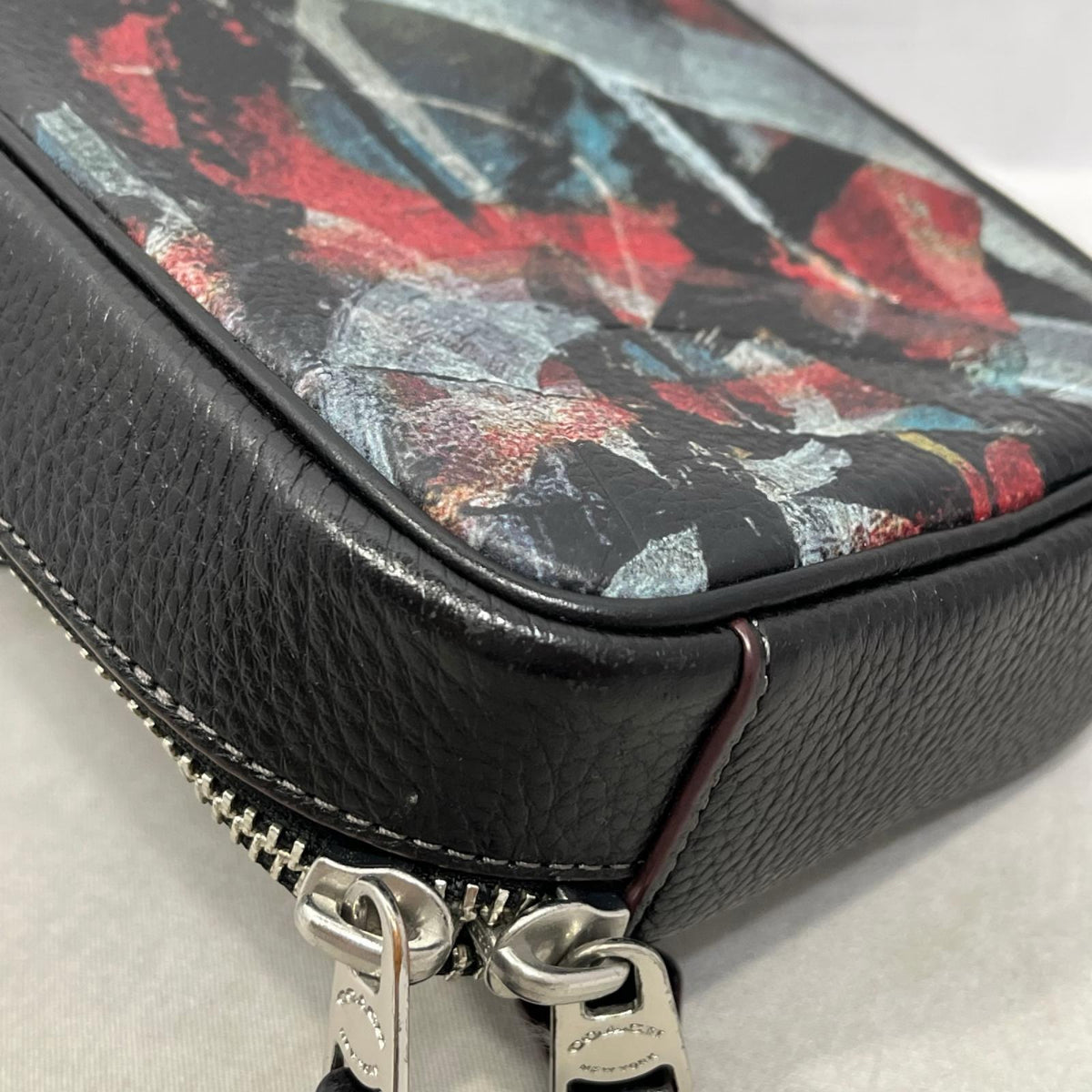 COACH MINT SERF/ｼｮﾙﾀﾞｰﾎﾟｰﾁ