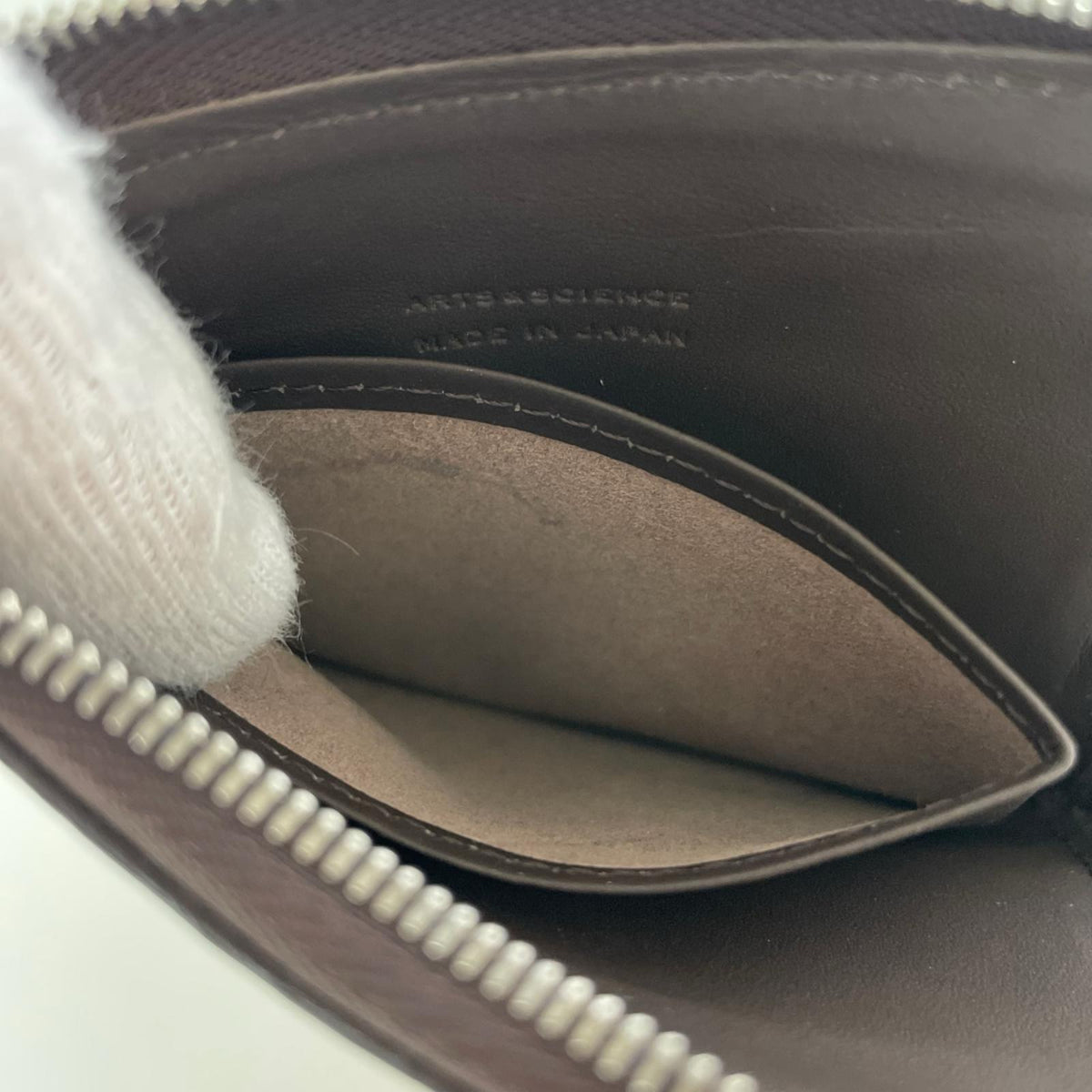コインケース ARTS ＆ SCIENCE ﾚｻﾞｰ Zip case ブラウン