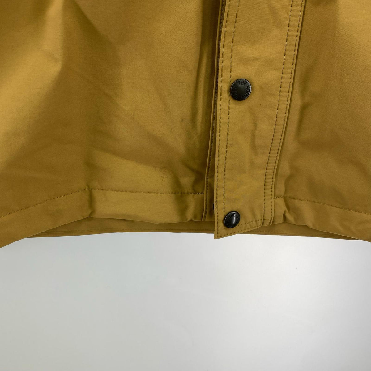 マウンテンパーカー MOUNTAIN LIGHT JACKET GORE-TEX ﾍﾞｰｼﾞｭ L L ベージュ