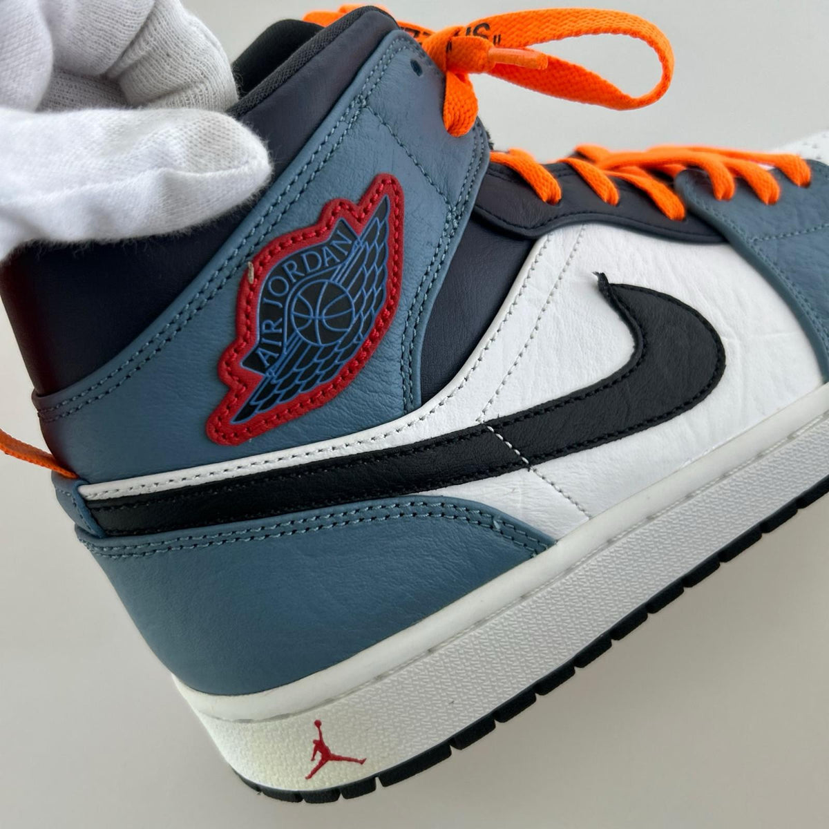 スニーカー AIR JORDAN 1 MID SE FRLS APLA CU2802-100 28cm (US10 UK9 1/2 EU46) グレー