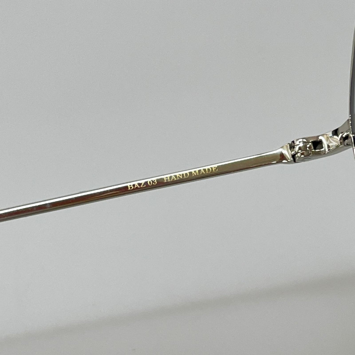 その他アクセサリー ｻﾝｸﾞﾗｽ ﾒﾀﾙﾌﾚｰﾑ BAZ03 シルバー