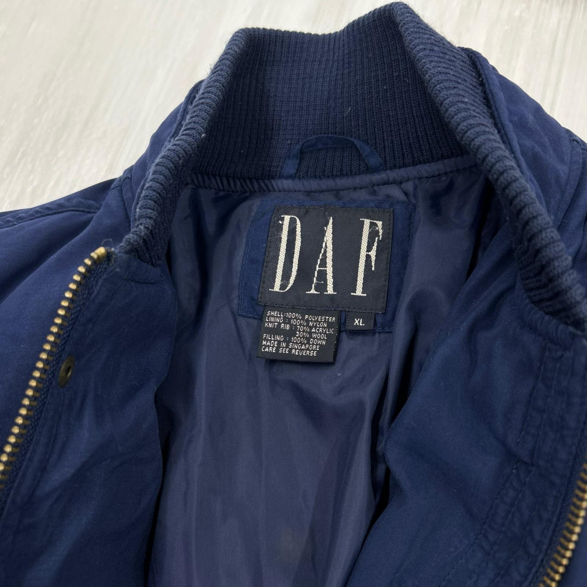 ダウンジャケット DAF ｷﾙﾃｨﾝｸﾞ 紺 LL