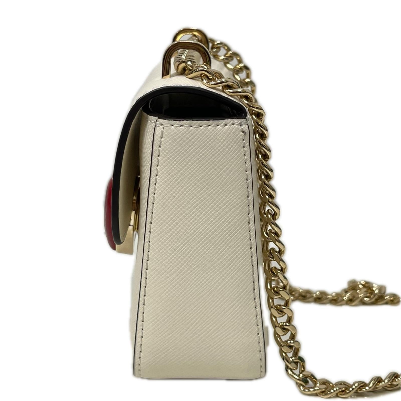 ショルダーバッグ kate spade new york ﾊｰﾄﾊｰﾄﾞｳｪｱ ﾁｪｰﾝｼｮﾙﾀﾞｰﾊﾞｯｸﾞ ｱｲﾎﾞﾘｰ
