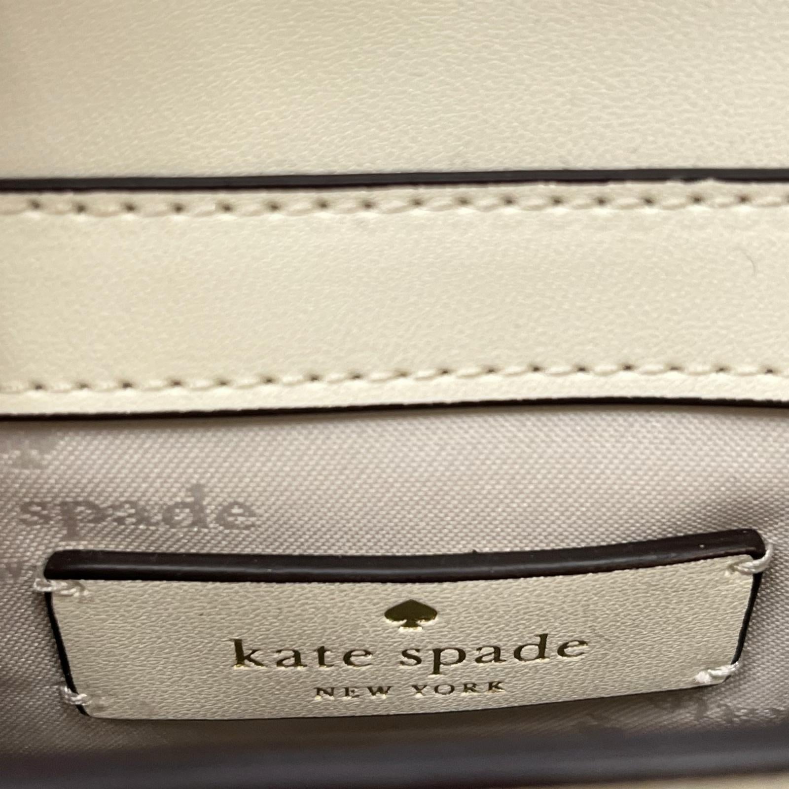 ショルダーバッグ kate spade new york ﾊｰﾄﾊｰﾄﾞｳｪｱ ﾁｪｰﾝｼｮﾙﾀﾞｰﾊﾞｯｸﾞ ｱｲﾎﾞﾘｰ
