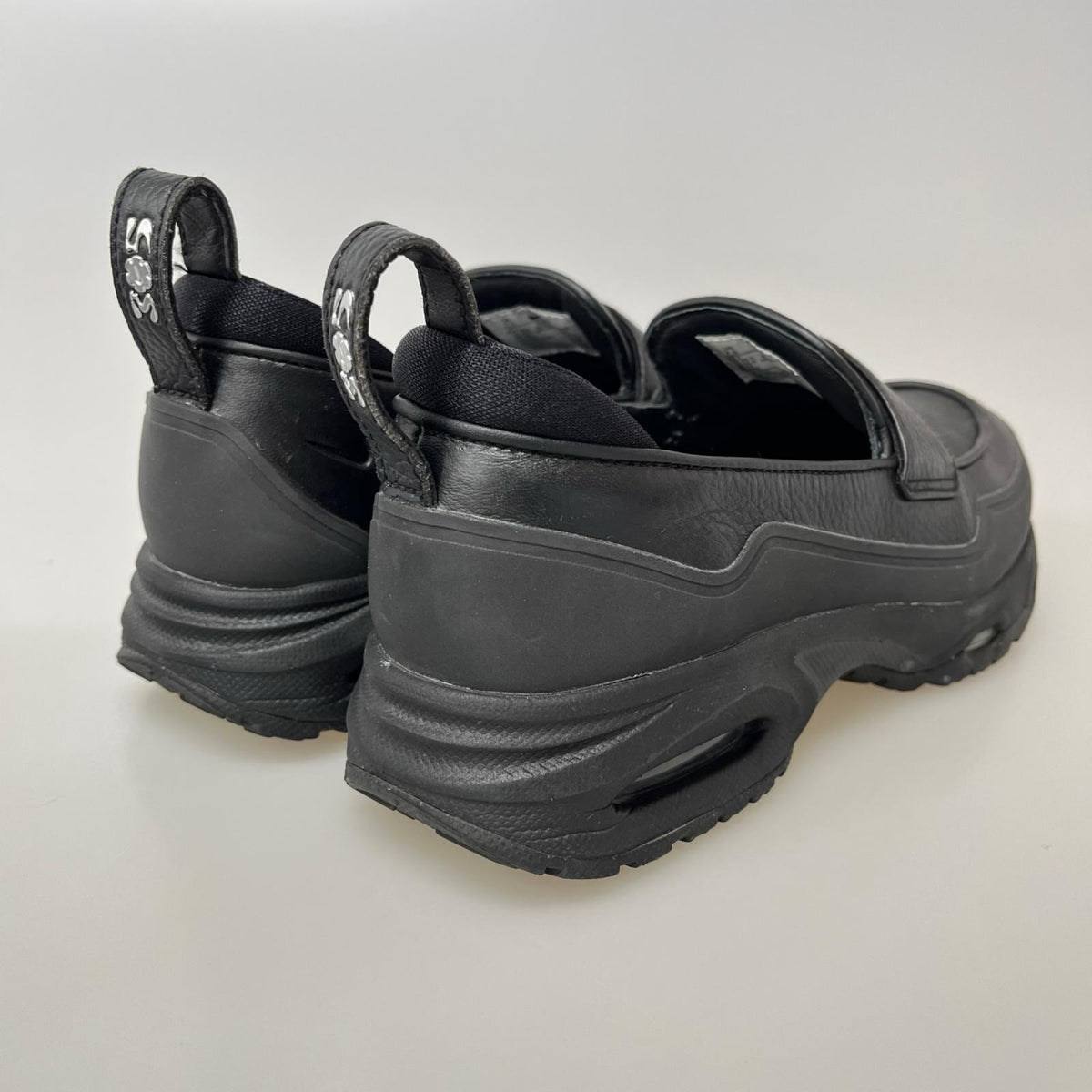 スニーカー WMNS AIR MAX PHENOMENA SWDC/24.5cm 24.5cm (US6 1/2 UK6 EU39) ブラック