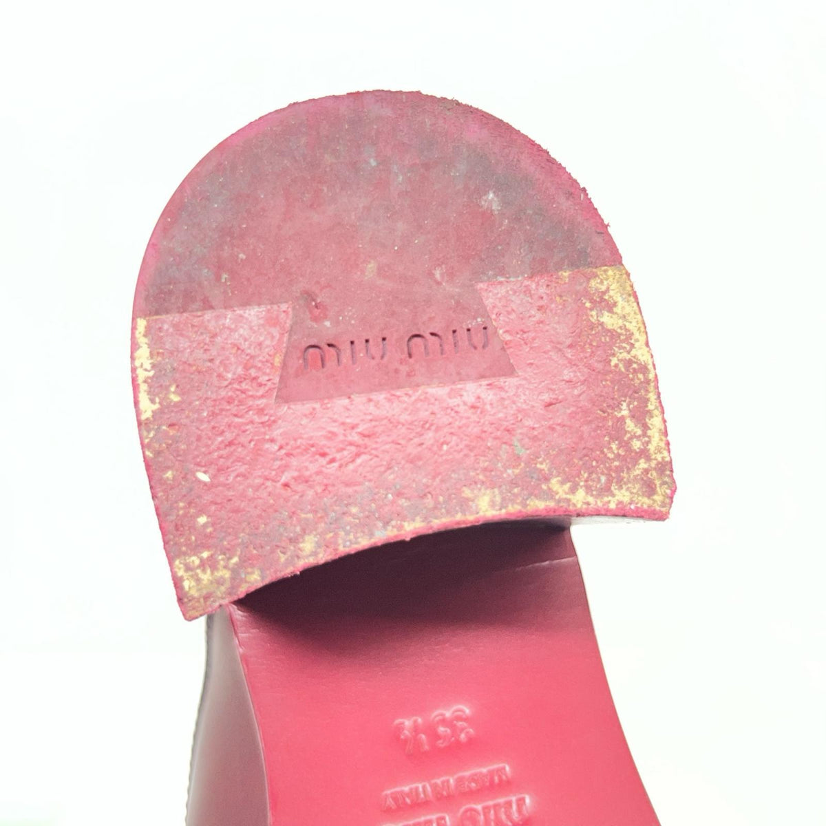 miumiu ｳｨﾝｸﾞﾁｯﾌﾟﾋｰﾙﾛｰﾌｧｰ（351/2）