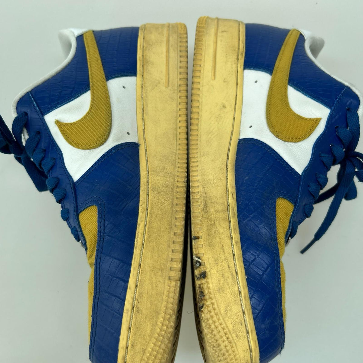 スニーカー AIR FORSE 1 LOW SP UNDEFEATED 青黄 (27.0) 27cm (US9 UK8 1/2 EU44)
