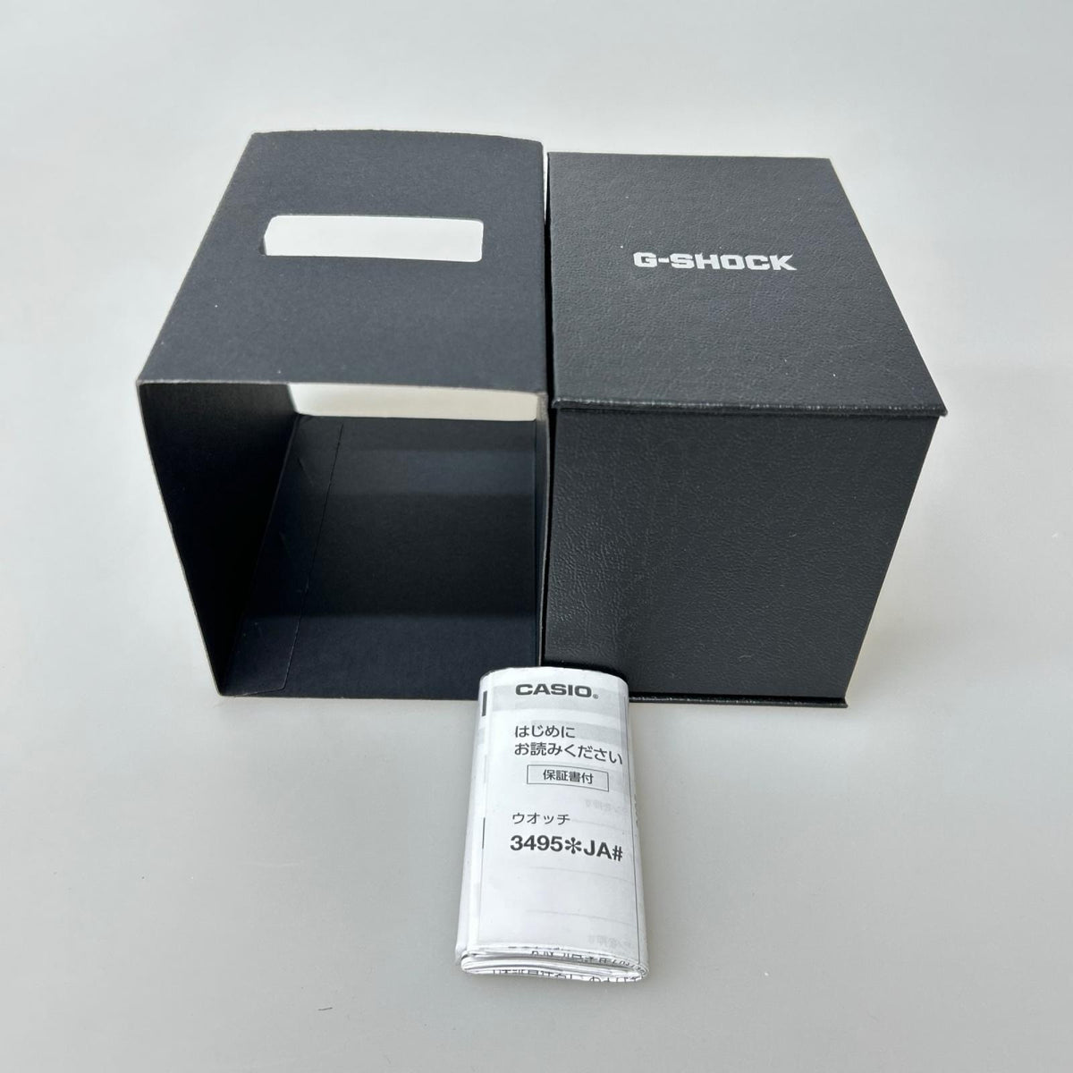 腕時計 DIGITAL 5600 SERIES ブラック