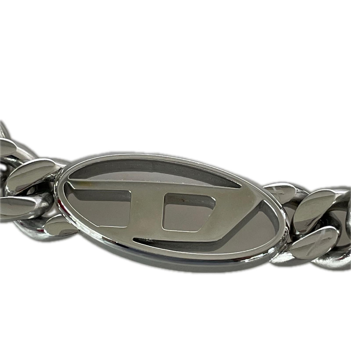 ネックレス DIESEL ｵｰﾊﾞﾙDﾛｺﾞ ﾁｪｰﾝﾈｯｸﾚｽ ｽﾃﾝﾚｽ シルバー