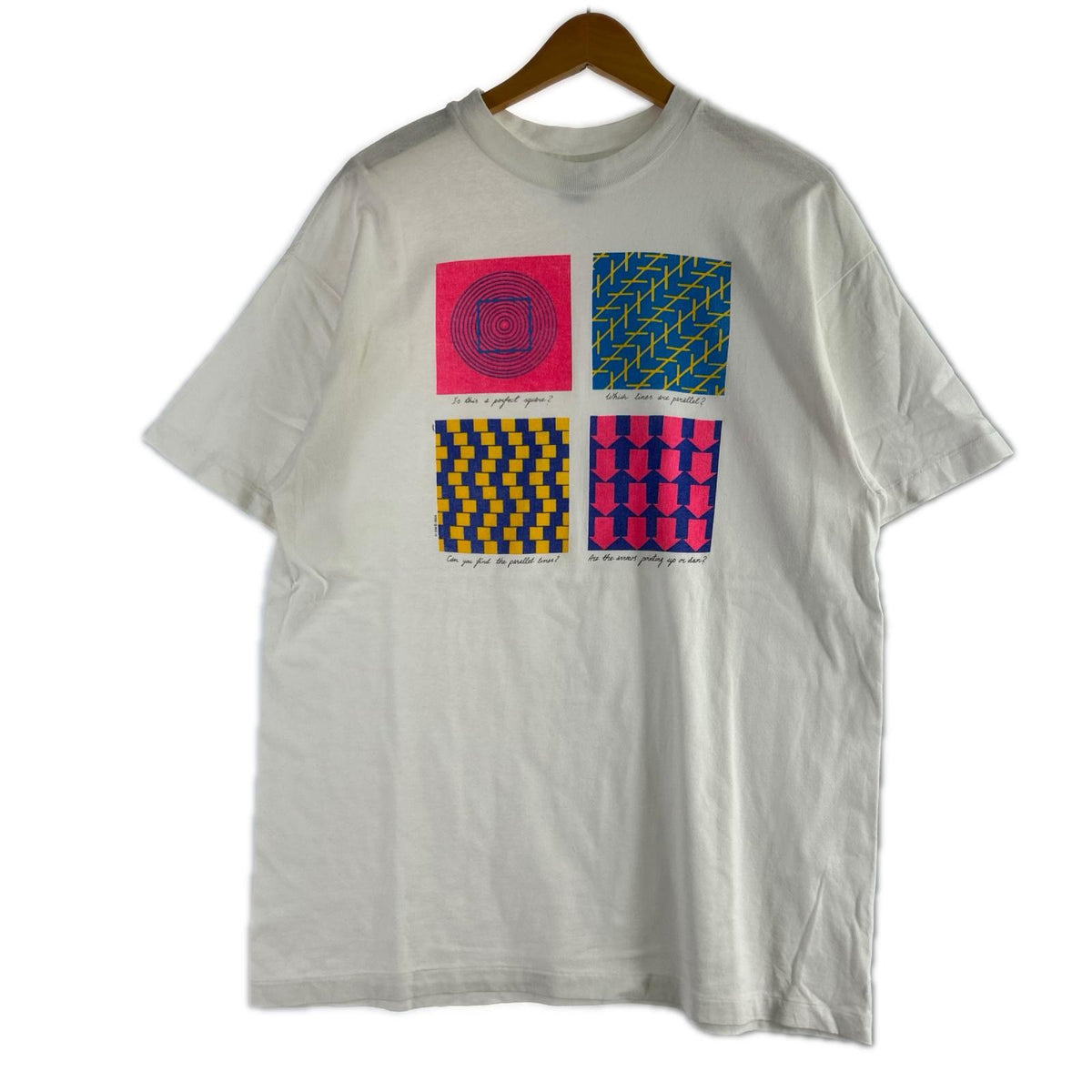 半袖Ｔシャツ 90s USA製 錯覚ｱｰﾄTee 白 (L) L ホワイト