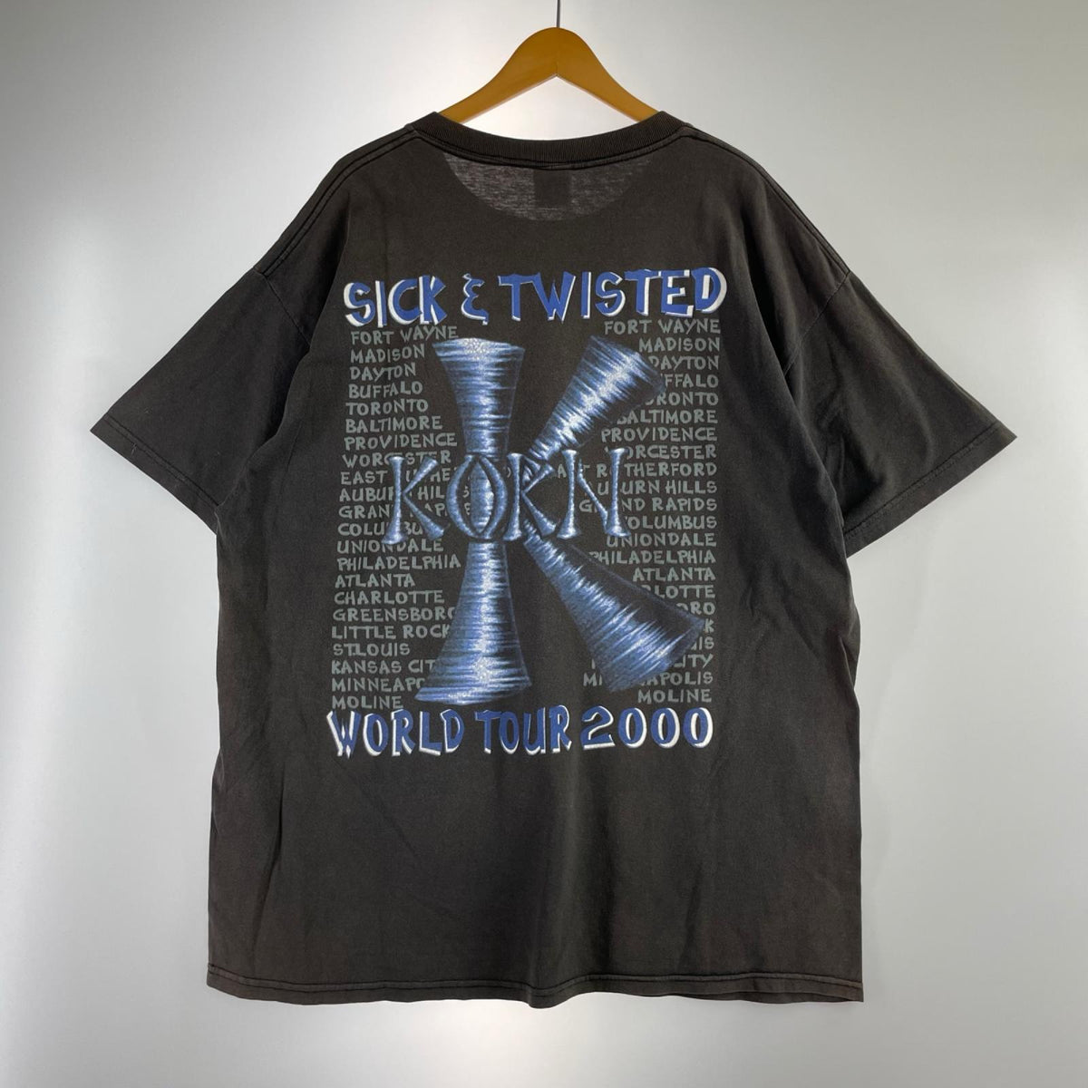半袖Ｔシャツ 00S KORN Sick＆Twisted Wourld Tour (XL) ブラウン