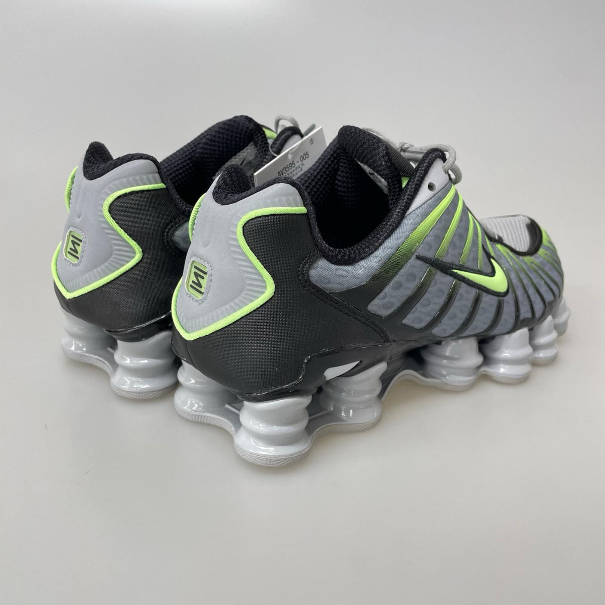 スニーカー SHOX TL ﾗｲﾑｸﾞﾚｰ 27.5cm 27.5cm (US9 1/2 UK9 EU45)