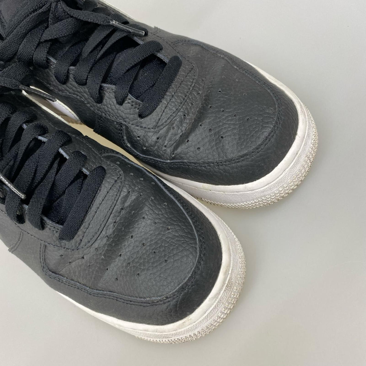 スニーカー AIR FORCE 1 07 黒 (27.0) 27cm (US9 UK8 1/2 EU44) ブラック