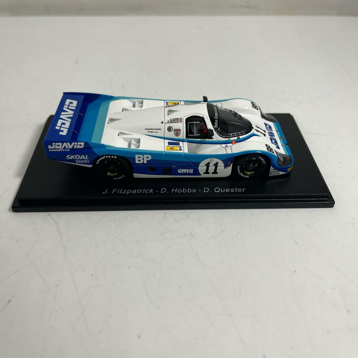 Porsche 956 Le Mans 1983 P.Henn スパーク スケールカー
