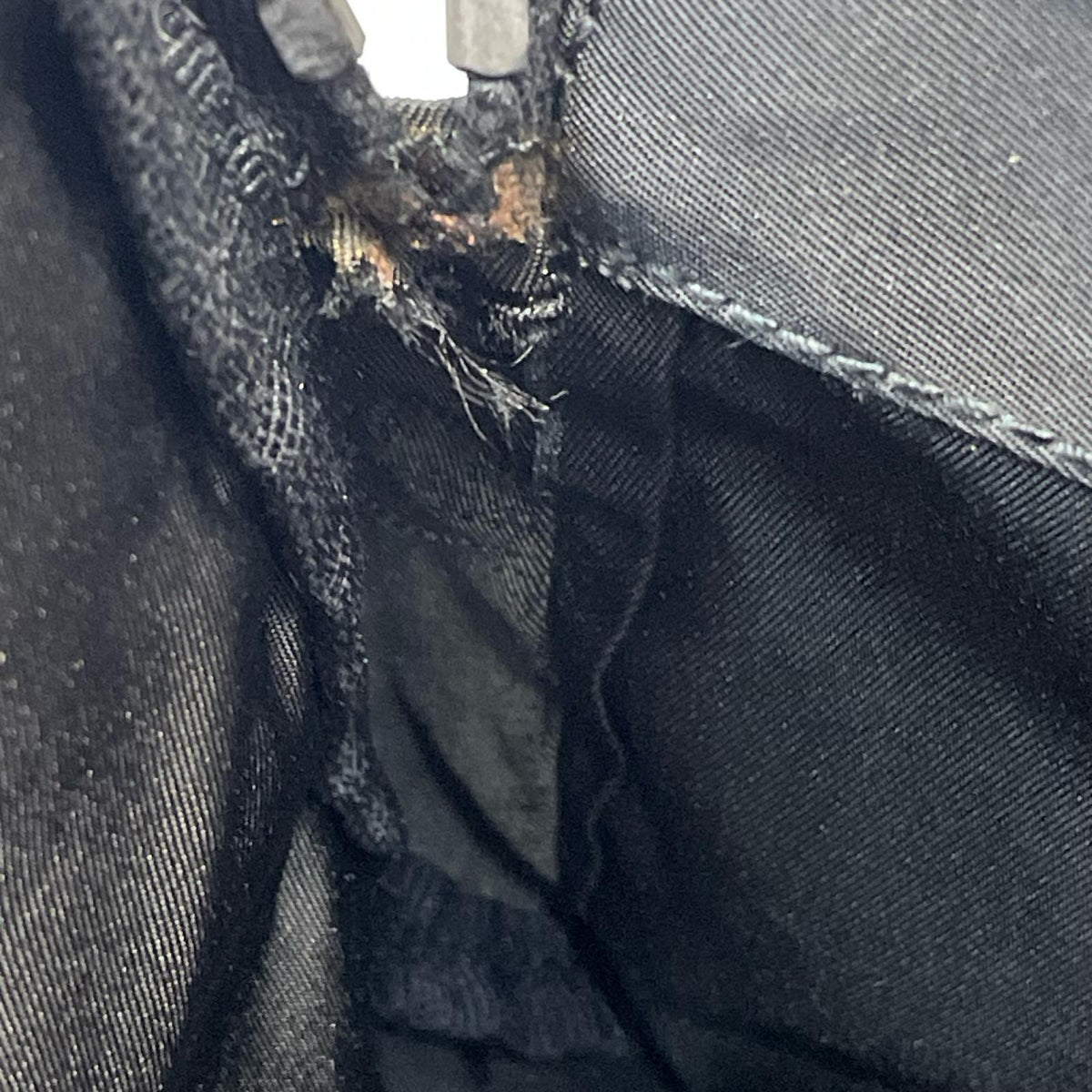 PRADA VELA SPORT ショルダーバッグ