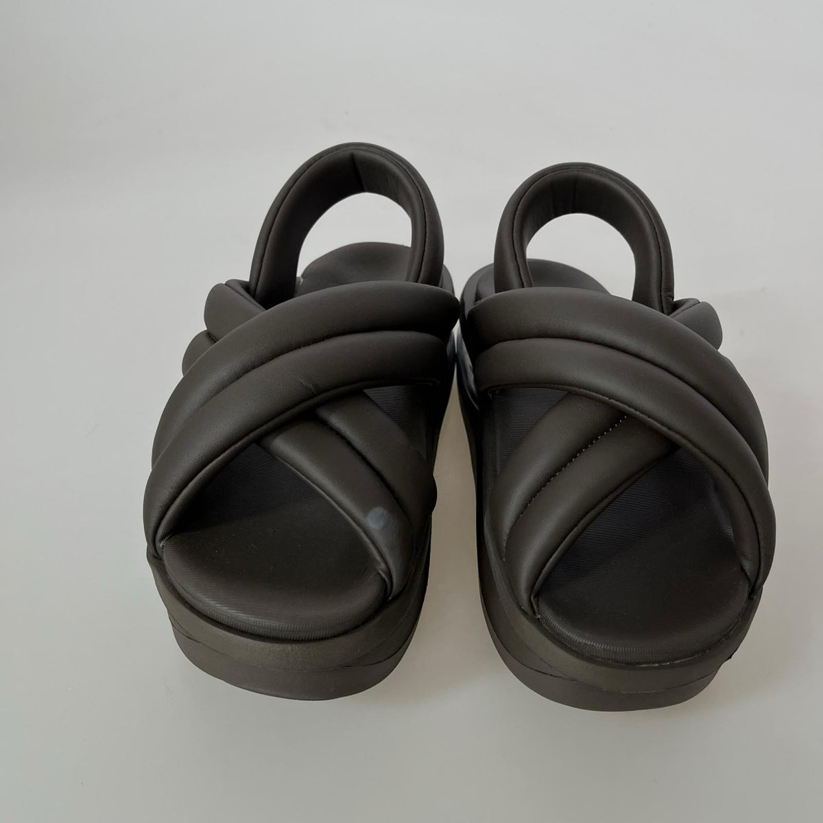 シューズ AIR MAX ISLA SANDAL ブラウン