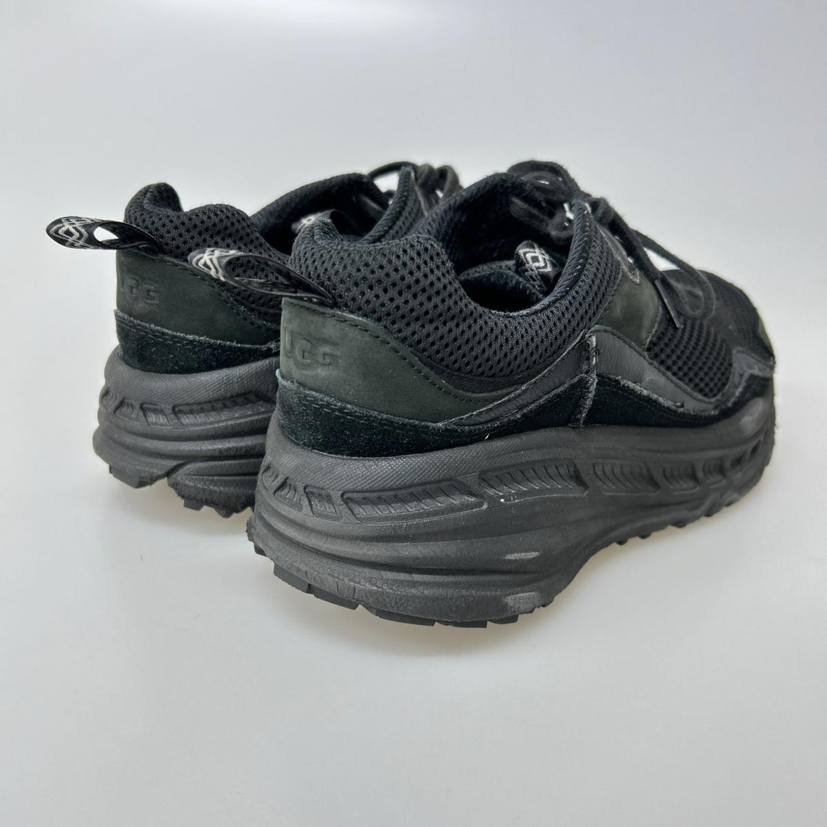 スニーカー 黒 F27219J 28cm (US10 UK9 1/2 EU46) ブラック